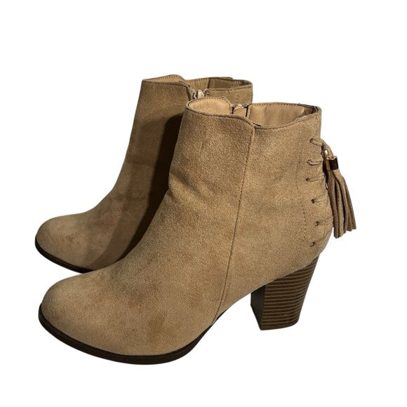 Rue 21 Etc! Women Tan Felt Boots Side Zipper, Laced Back With Tassels Size 9 - Picture 7 of 9